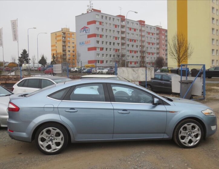 Ford Mondeo Liftback 2,5 l 162 kw