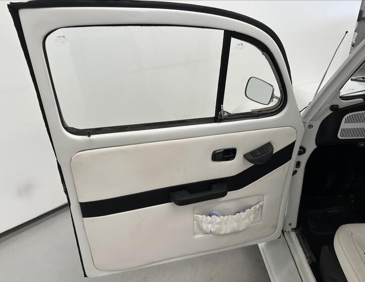 Volkswagen Beetle 17