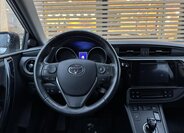 Toyota Auris Hatchback 1,8 l 73 kw