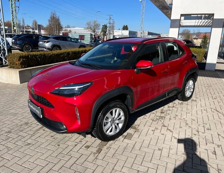 Toyota Yaris Cross SUV / Terénní 1,5 l 68 kw