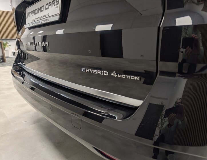 Volkswagen Multivan VAN / Minibus 1,5 l 130 kw