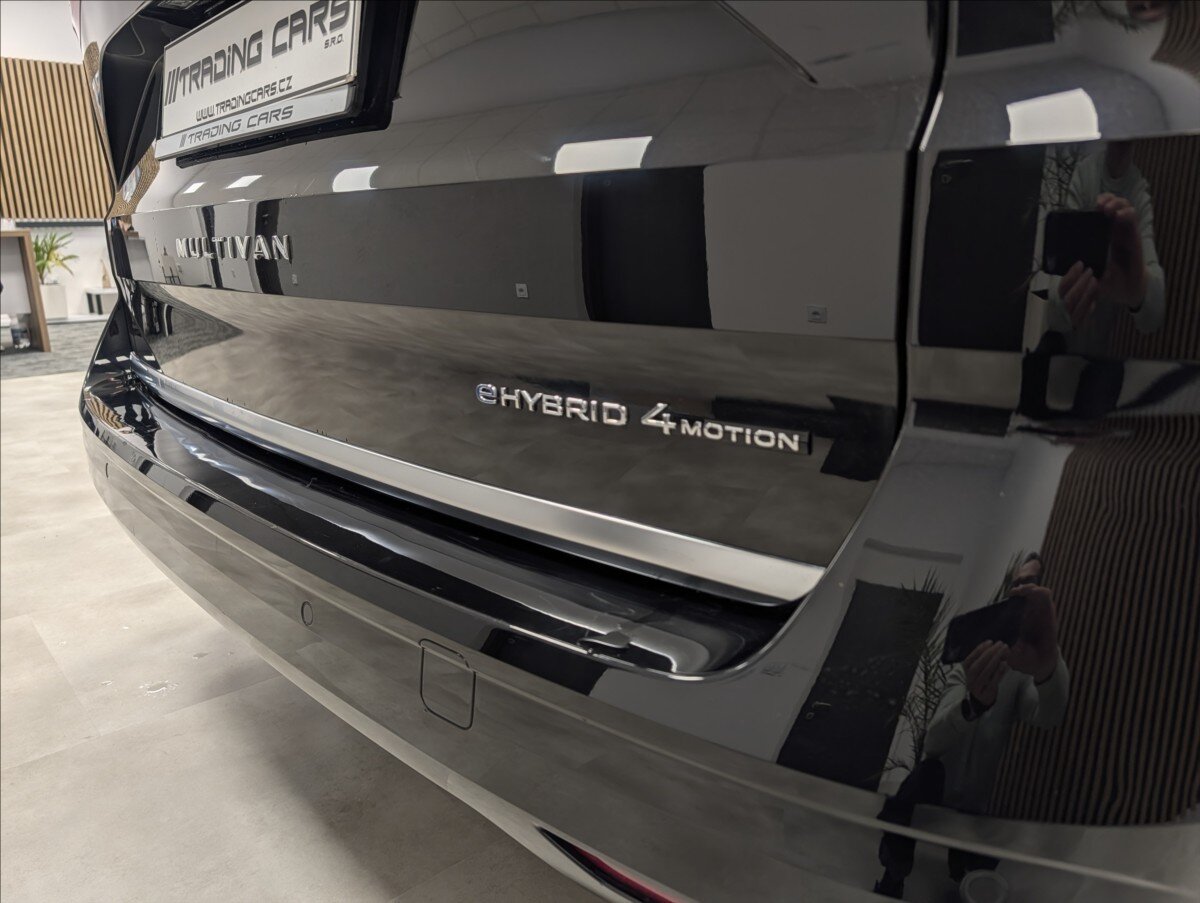 Volkswagen Multivan VAN / Minibus 1,5 l 130 kw