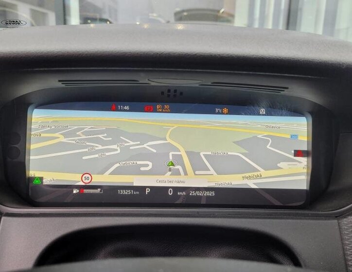 Land Rover Range Rover Velar SUV 3,0 l 221 kw