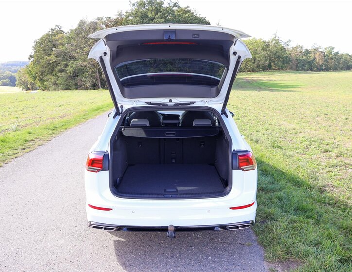 Volkswagen Golf Kombi 2,0 l 110 kw