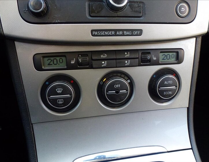 Volkswagen Passat 34