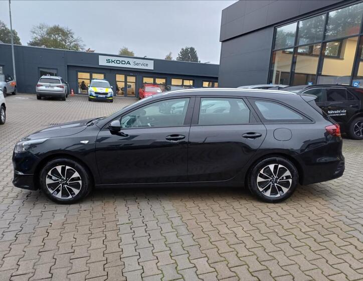 KIA Ceed 8