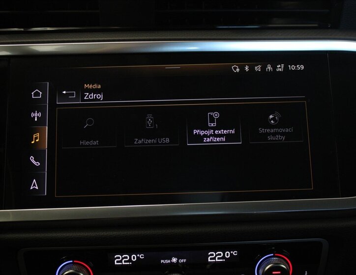 Audi Q3 SUV / Terénní 2,0 l 110 kw