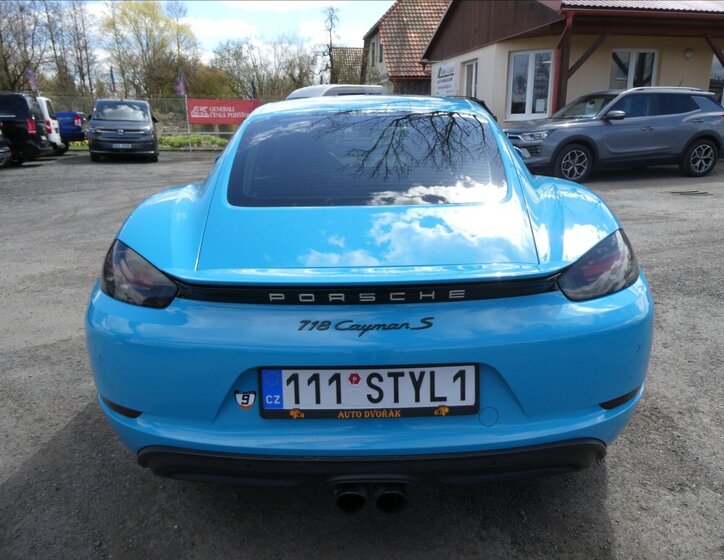Porsche Cayman Kupé 2,5 l 257 kw