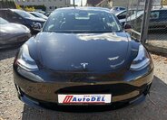 Tesla Model 3 Sedan 0,0 239 kw