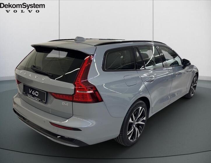Volvo V60 3