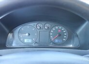 Volkswagen Transporter Kombi 2,5 l 96 kw