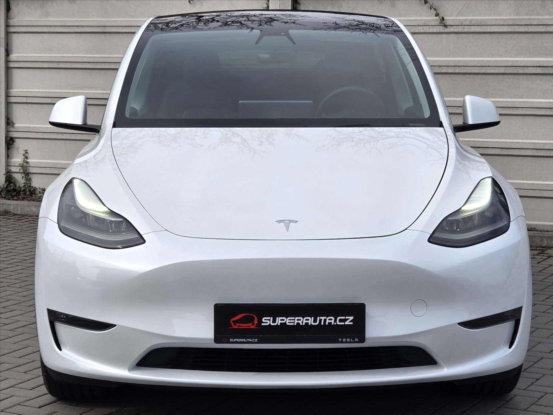Tesla Model Y SUV / Terénní 0,0 378 kw