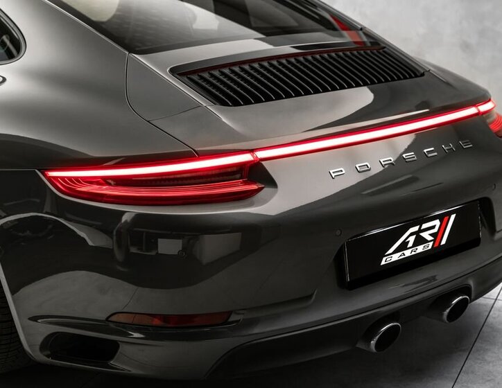 Porsche 911 Kupé 3,0 l 309 kw