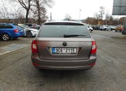 Škoda Superb Kombi 2,0 l 103 kw