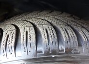 Volkswagen Passat Kombi 1,6 l 88 kw