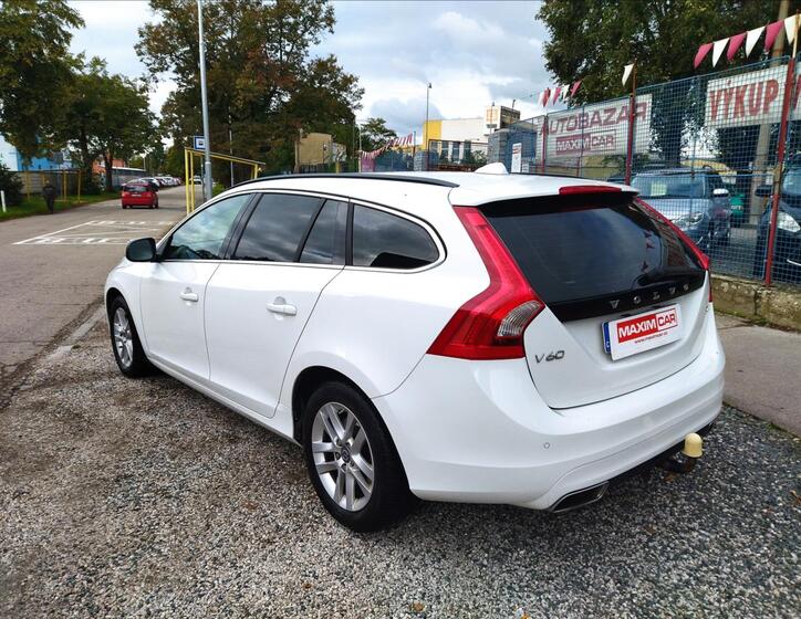 Volvo V60 6