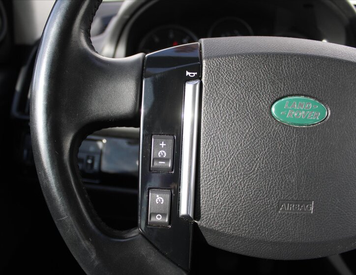 Land Rover Freelander 16