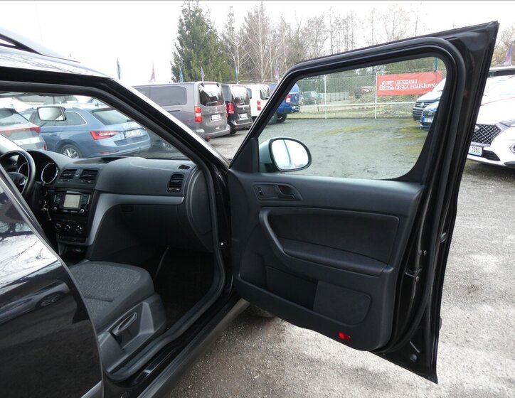 Škoda Yeti SUV / Terénní 1,2 l 81 kw