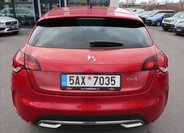 DS Automobiles DS4 Hatchback 1,6 l 88 kw