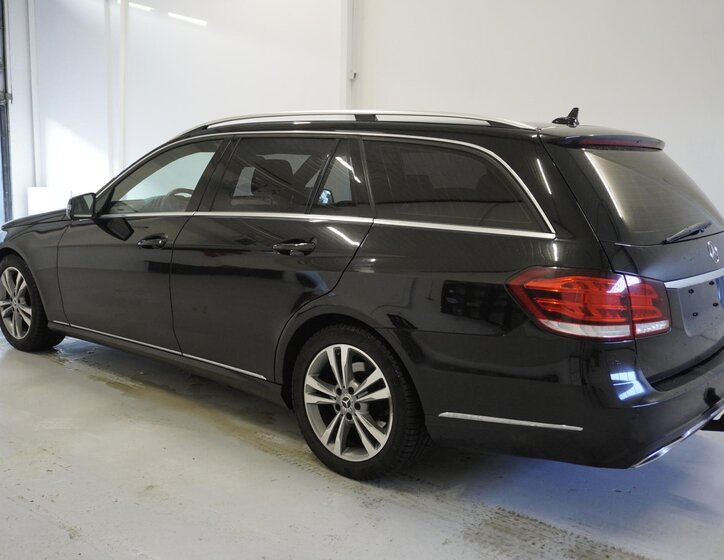 Mercedes-Benz Třídy E Kombi 3,0 l 190 kw