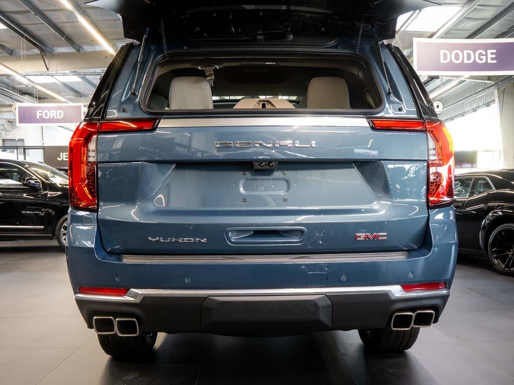 GMC Yukon SUV 6,2 l 313 kw