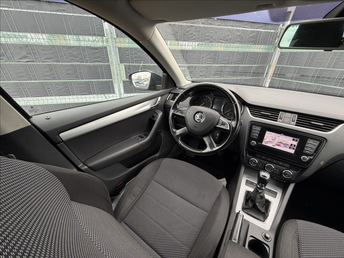 Škoda Octavia Kombi 2,0 l 110 kw