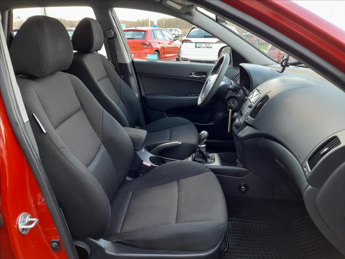 Hyundai i30 Hatchback 1,4 l 80 kw