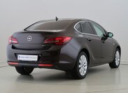 Opel Astra Sedan / Limuzína 1,6 l 100 kw