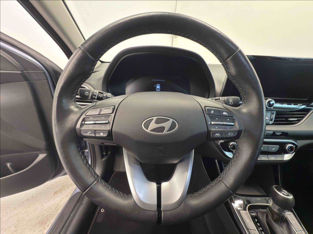 Hyundai i30 Kombi 998,0 73 kw