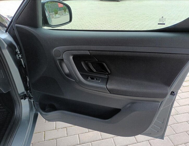 Škoda Roomster Kombi 1,2 l 63 kw