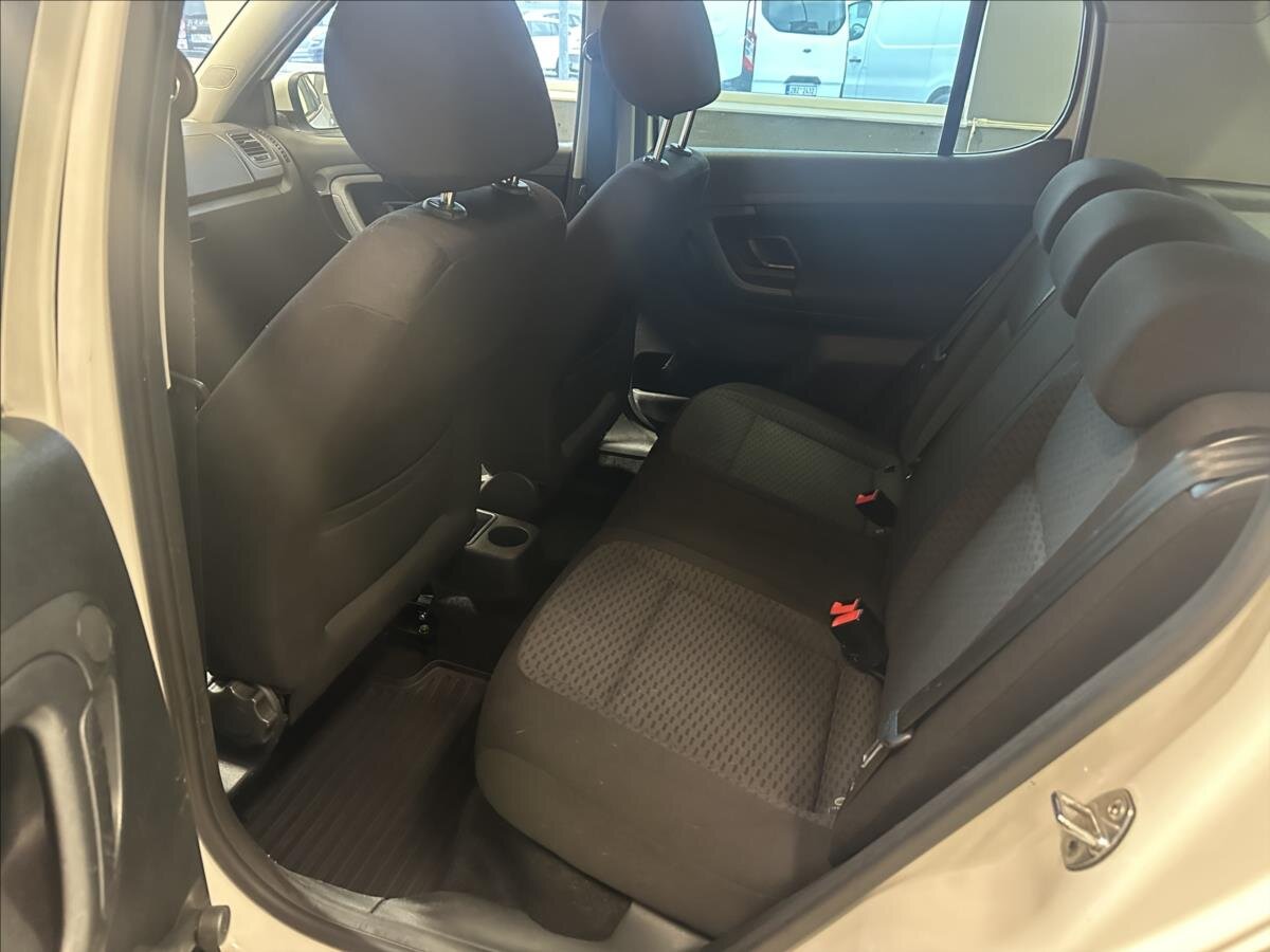 Škoda Fabia Hatchback 1,4 l 63 kw