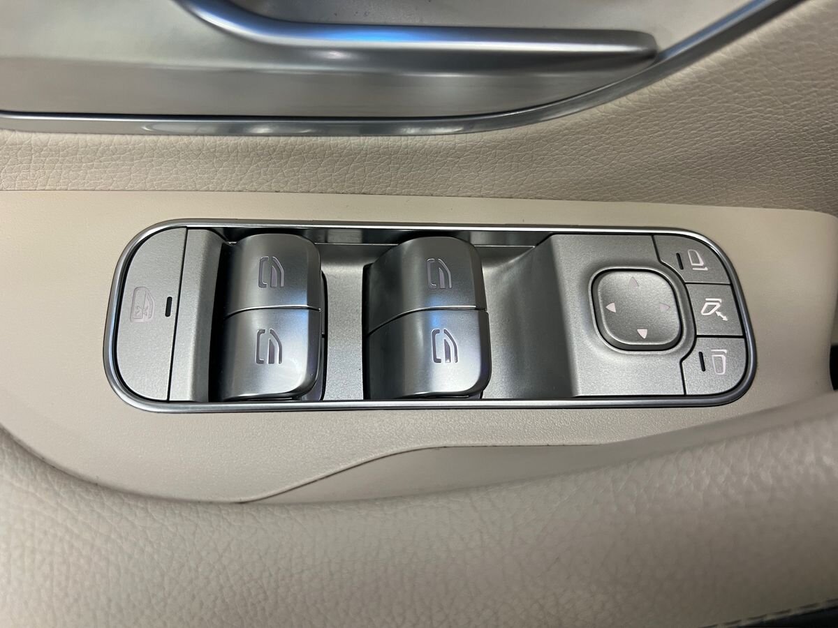 Mercedes-Benz GLS SUV 3,0 l 270 kw