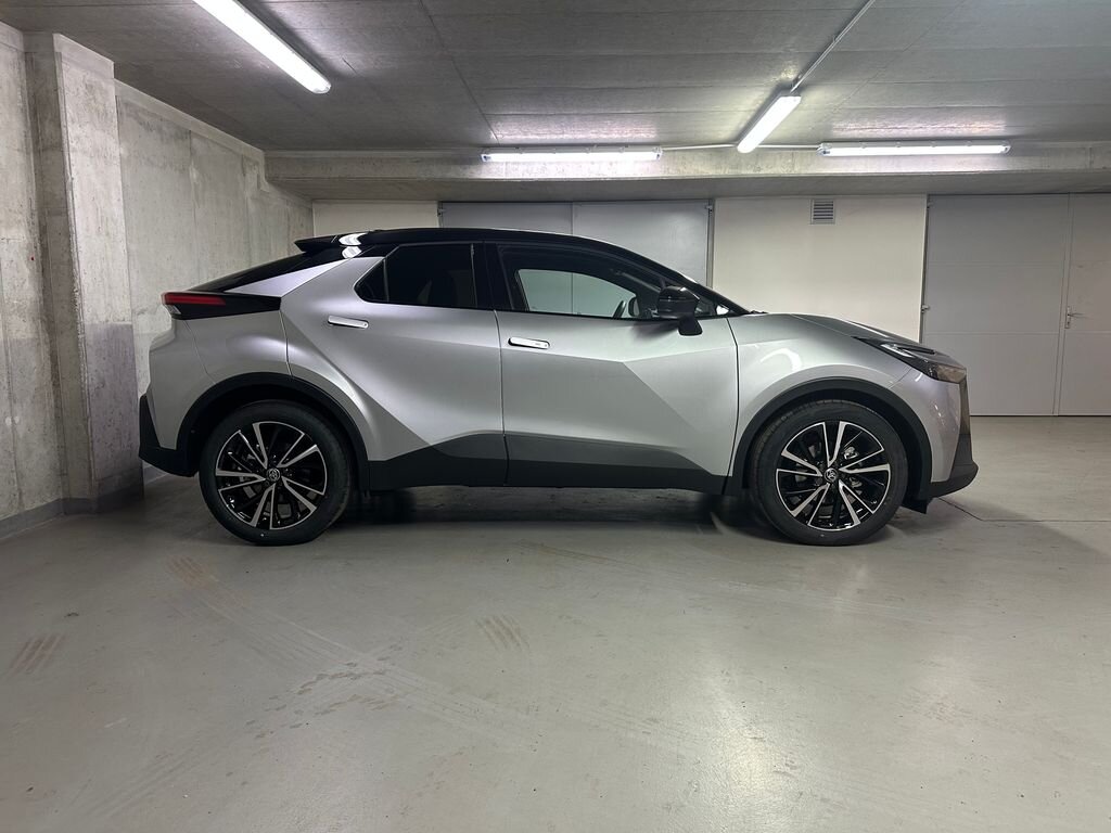 Toyota C-HR Hatchback 1,8 l 90 kw
