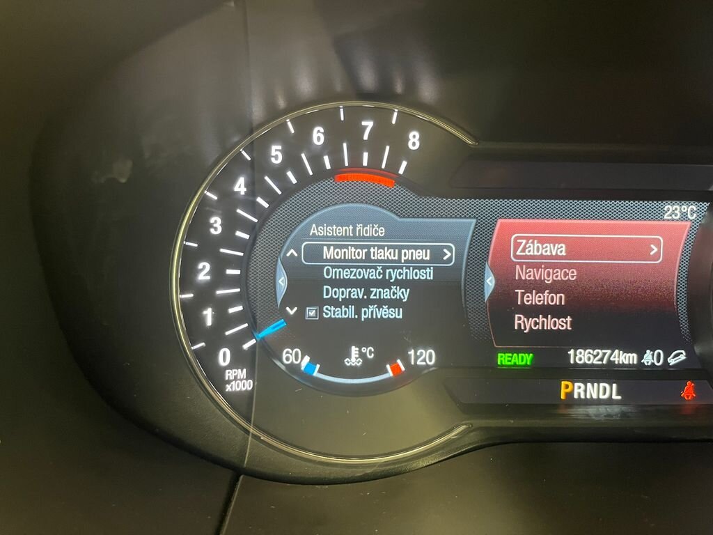 Ford S-MAX MPV 2,5 l 140 kw