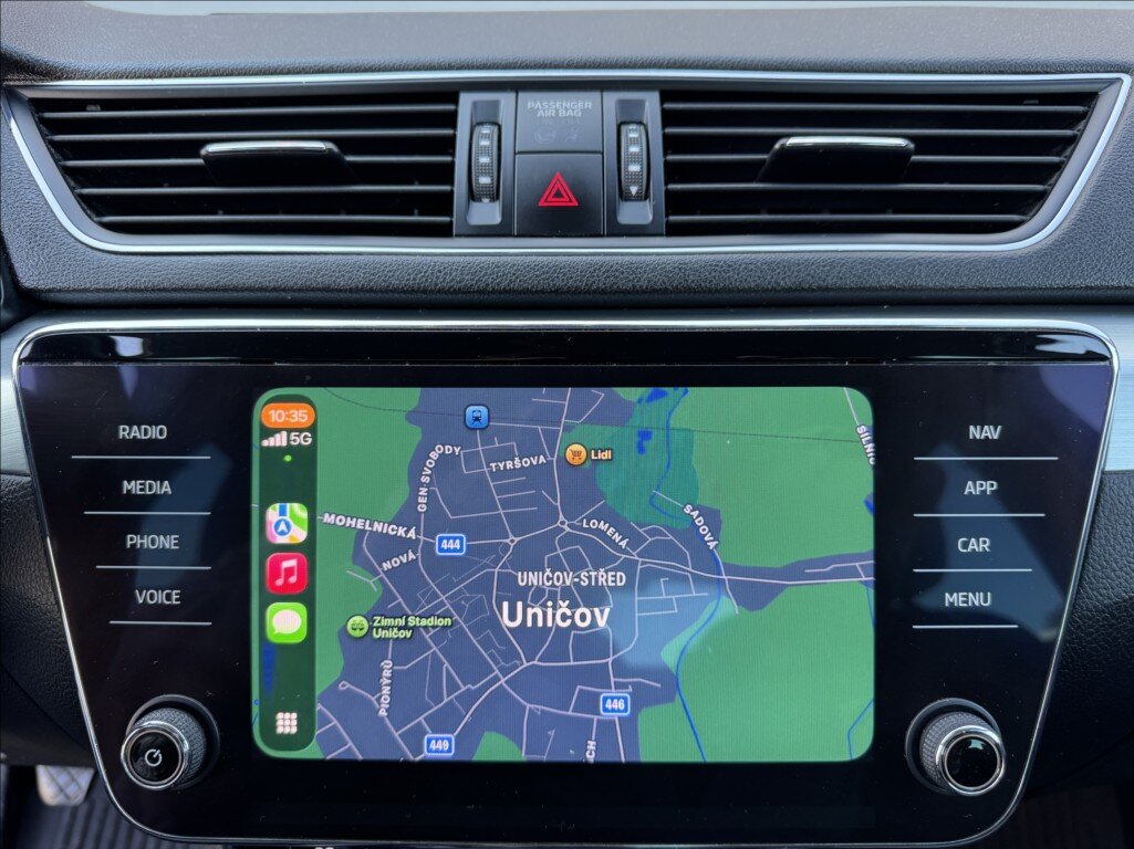 Škoda Superb Sedan / Limuzína 2,0 l 140 kw