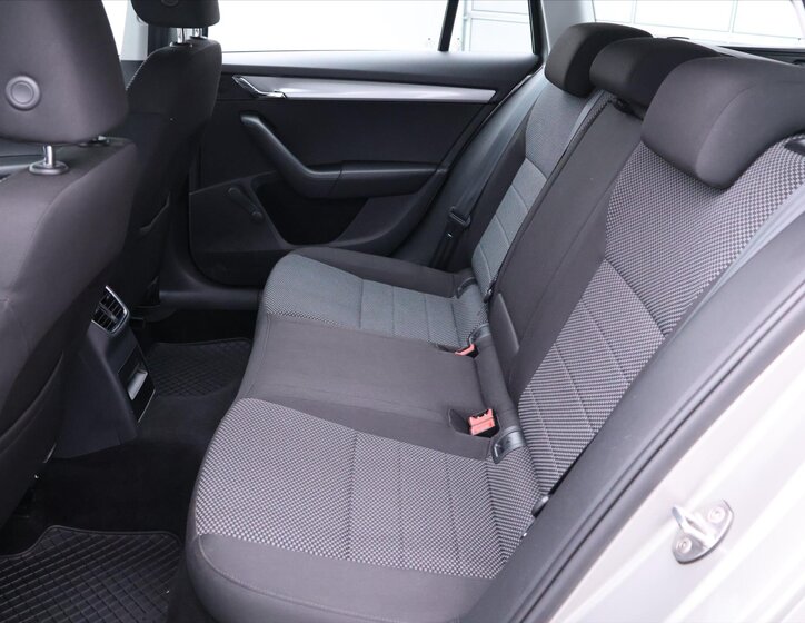 Škoda Octavia Kombi 1,6 l 66 kw