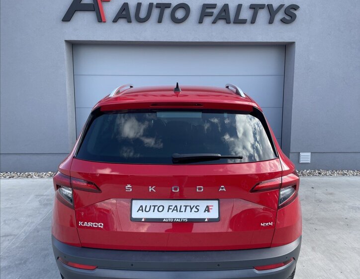 Škoda Karoq SUV / Terénní 2,0 l 110 kw