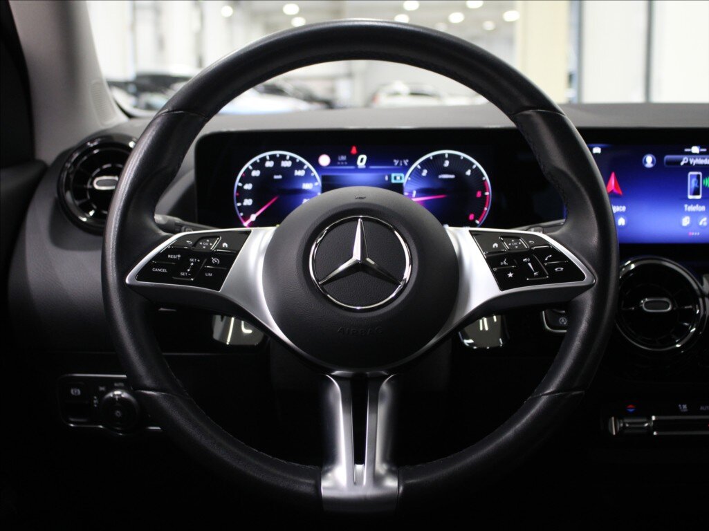 Mercedes-Benz GLA SUV / Terénní 2,0 l 110 kw