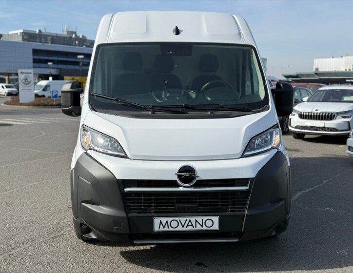 Opel Movano 2