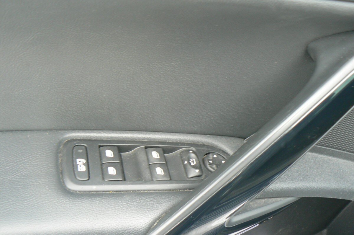 Peugeot 508 Kombi 2,2 l 150 kw