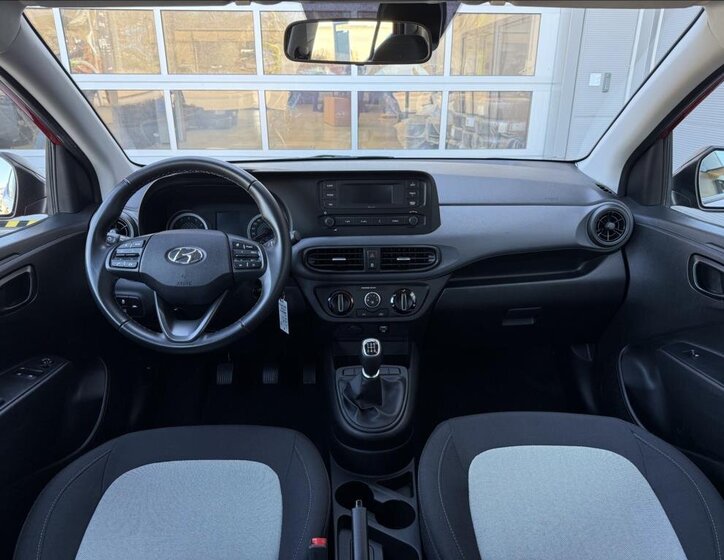Hyundai i10 Hatchback 998,0 49 kw