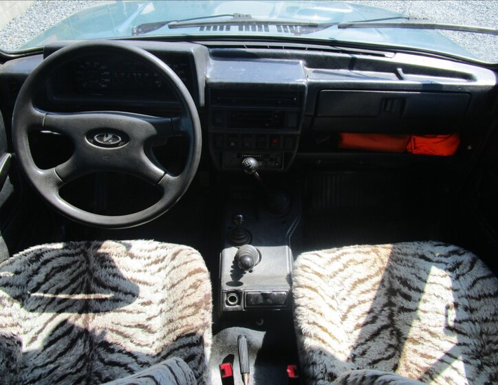 Lada Niva 7