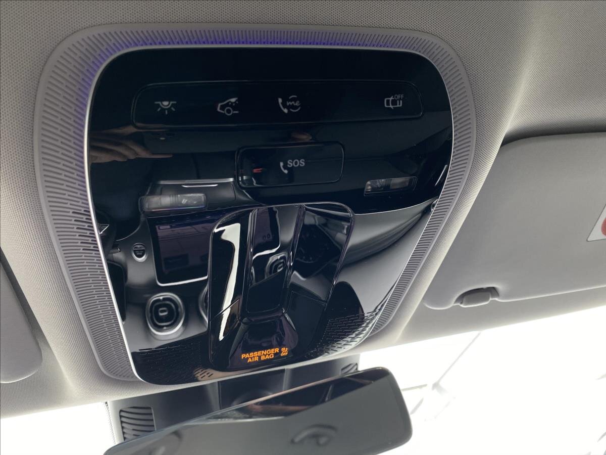 Mercedes-Benz Třídy C Sedan 1,5 l 150 kw