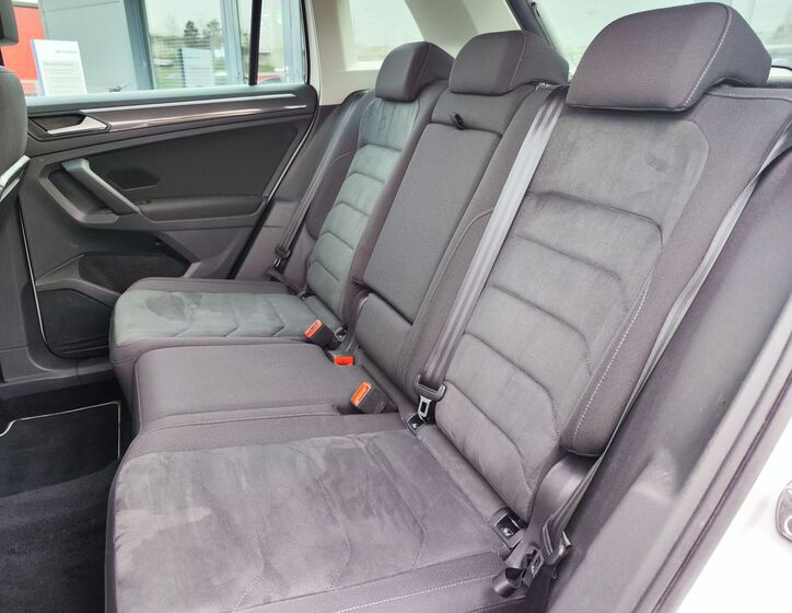 Volkswagen Tiguan 12