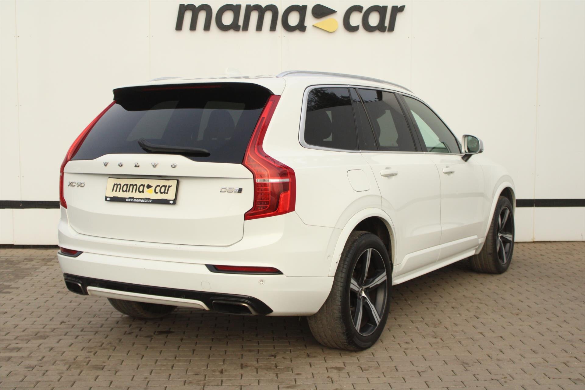 Volvo XC90 SUV 2,0 l 173 kw