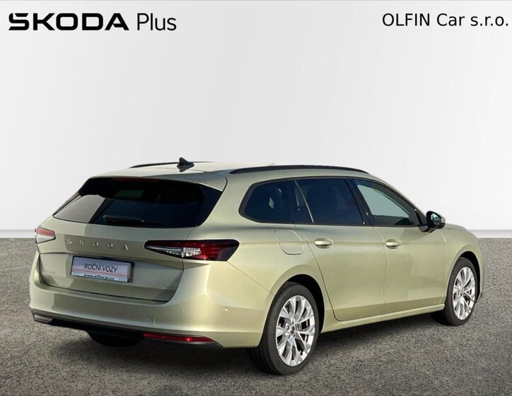 Škoda Superb Kombi 2,0 l 195 kw
