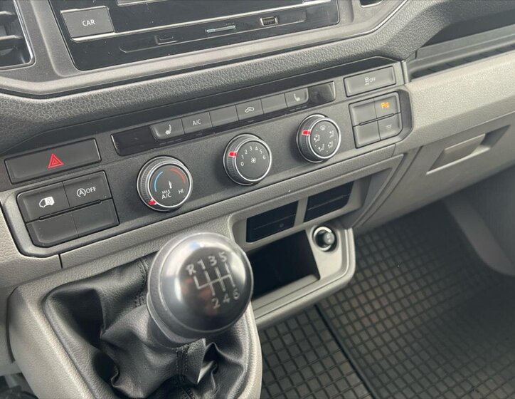 Volkswagen Crafter Skříň 2,0 l 103 kw
