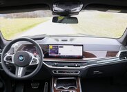 BMW X7 SUV / Terénní 3,0 l 259 kw