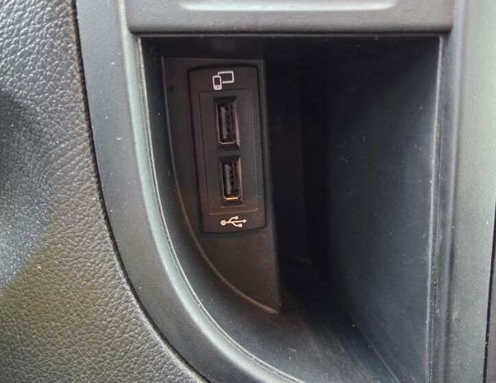 Mercedes-Benz Vito 14