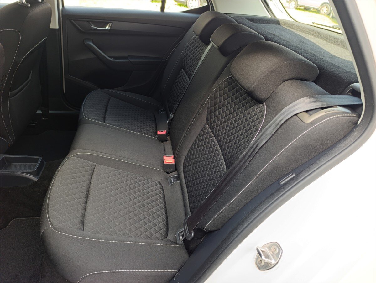 Škoda Fabia Hatchback 999,0 44 kw